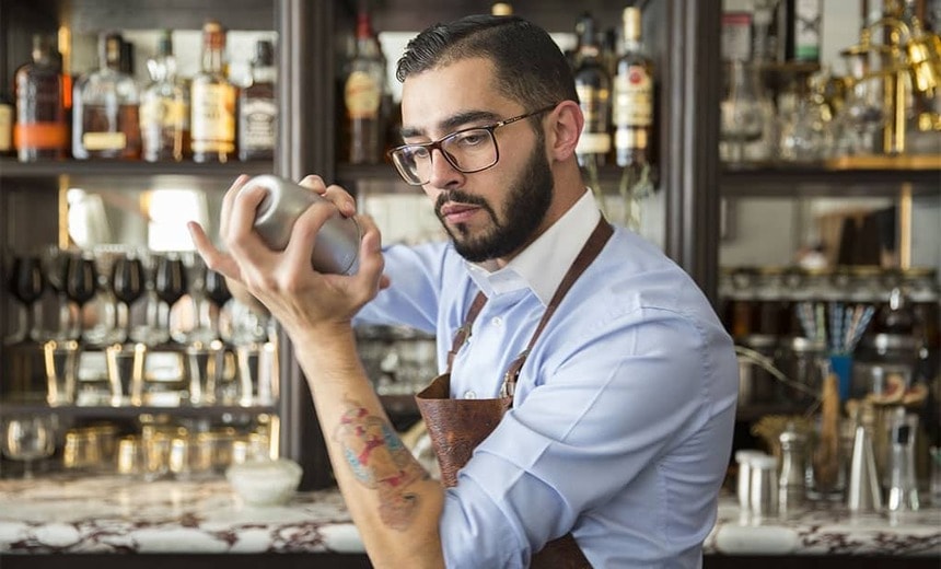hire a bartender for party at home